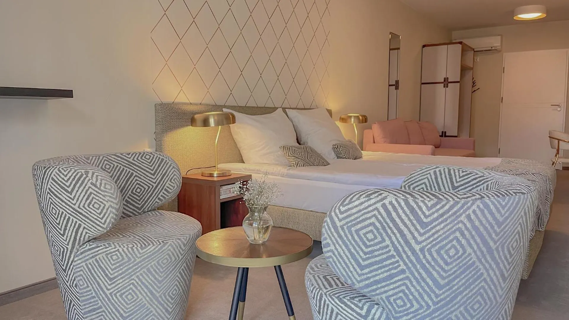 Xerion Hotel (Adults Only) クラクフ 4*,  ポーランド