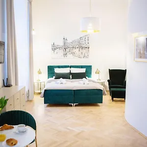 Apartament Apartments Roman