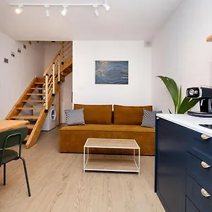 Apartament In The Heart Of Historical District With Free Parking