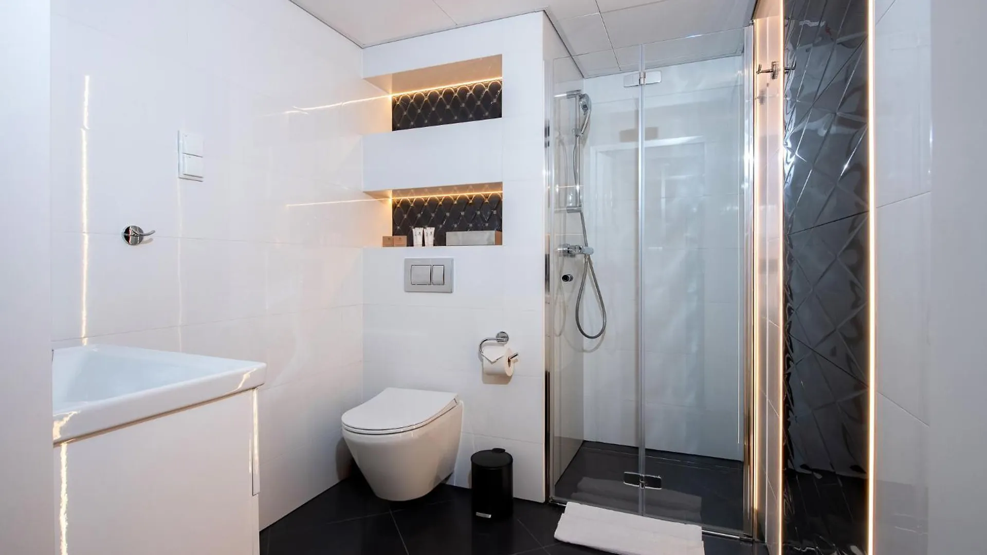 Xerion Hotel (Adults Only) 克拉科夫